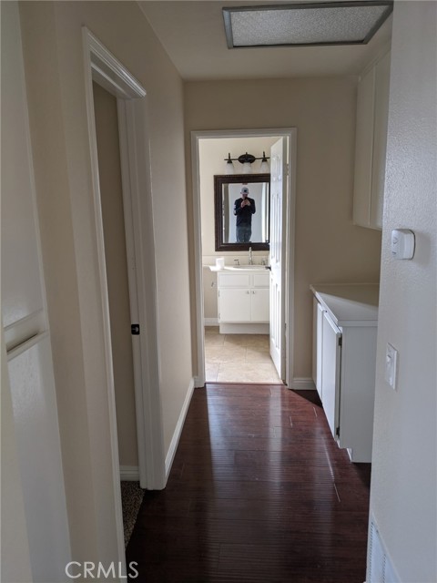 2002 Springcreek Circle, Upland CA: https://media.crmls.org/medias/6bcf495c-37d1-4d4d-815e-53a49db823d3.jpg