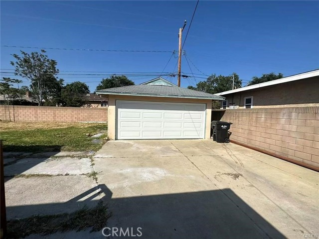 2323 West Cedarwood photo 10