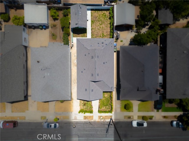 1532 W 22nd Street, Los Angeles CA: https://media.crmls.org/medias/6bd03986-8cc2-4a4d-856d-74b3b314b909.jpg