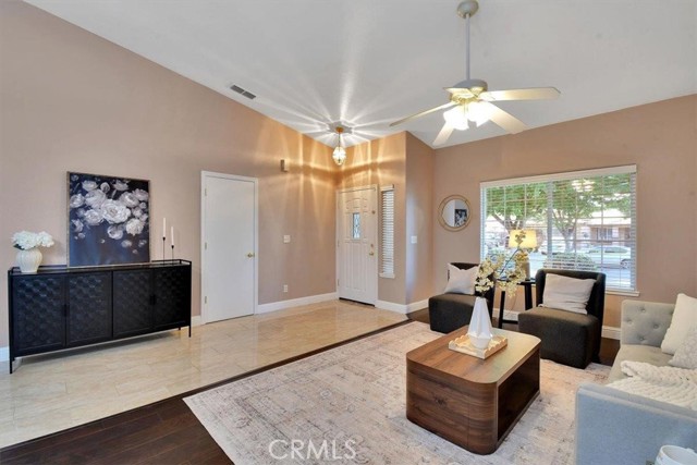 1882 Hunji Drive, Yuba City CA: https://media.crmls.org/medias/6bd04ab0-7c5a-4790-add9-6dbd1b590aeb.jpg