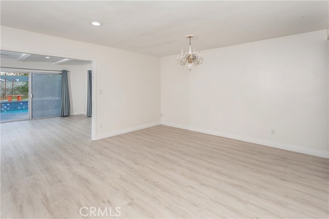 Detail Gallery Image 6 of 12 For 22022 Malden St, West Hills,  CA 91304 - 4 Beds | 2 Baths