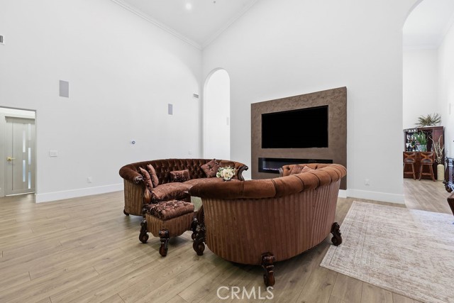 3173 Weldon photo 17