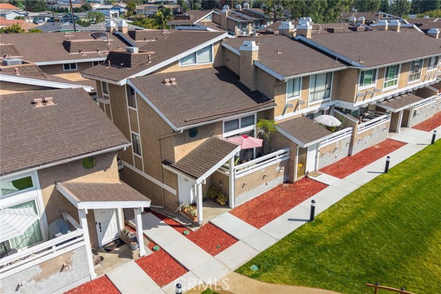 Detail Gallery Image 32 of 51 For 957 W Imperial #30,  La Habra,  CA 90631 - 1 Beds | 1/1 Baths