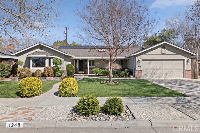 Front Image Thumbnail for CRSR26043077