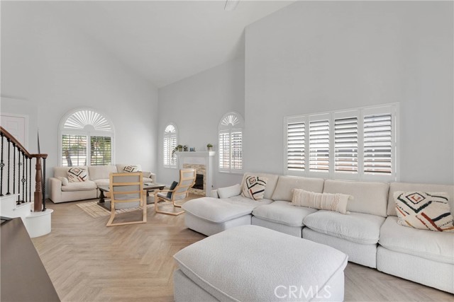 Detail Gallery Image 12 of 60 For 1048 Gladstone St, La Verne,  CA 91750 - 5 Beds | 4/1 Baths