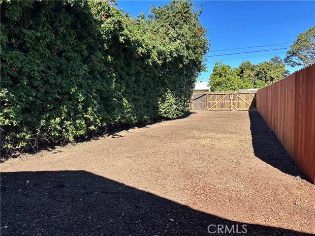 Detail Gallery Image 35 of 39 For 16817 San Fernando Mission, Granada Hills,  CA 91344 - 3 Beds | 2 Baths