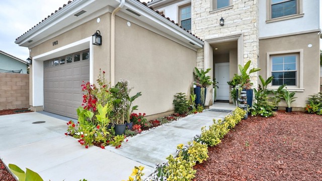 Detail Gallery Image 4 of 49 For 17413 Sienna Ln, Fountain Valley,  CA 92708 - 4 Beds | 4 Baths