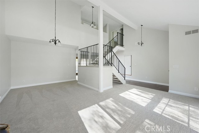 Detail Gallery Image 10 of 33 For 26947 Las Mananitas Dr, Valencia,  CA 91354 - 4 Beds | 3 Baths
