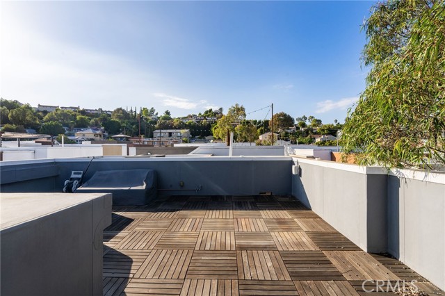 Detail Gallery Image 23 of 25 For 2201 Tom Mix, Silver Lake Los Angeles,  CA 90026 - 2 Beds | 2/1 Baths