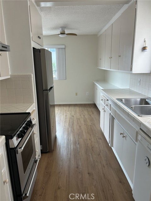 kitchen to dining area