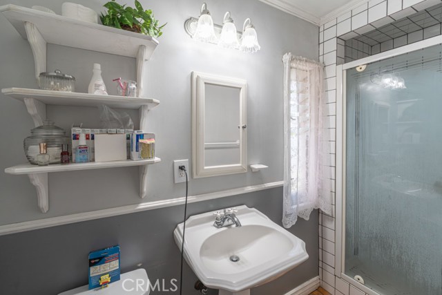 Detail Gallery Image 14 of 32 For 6770 E Parapet St, Long Beach,  CA 90808 - 3 Beds | 2 Baths