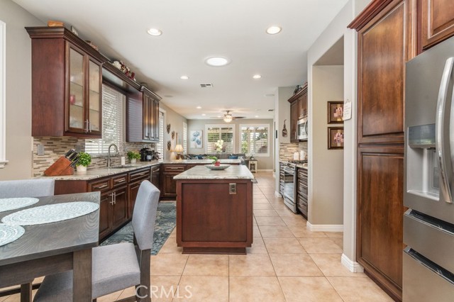 Detail Gallery Image 18 of 74 For 39463 Domaine Michael Dr, Murrieta,  CA 92563 - 3 Beds | 2 Baths