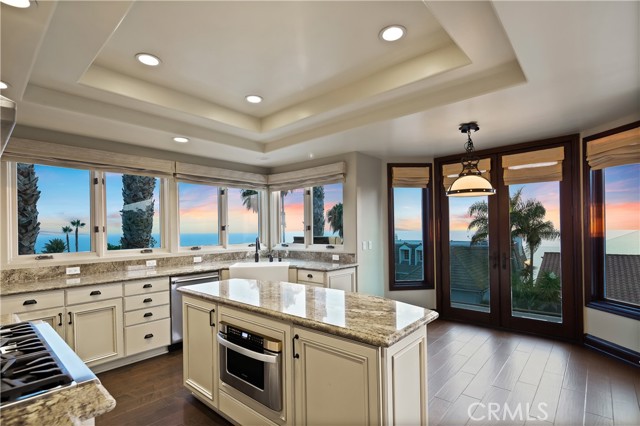 Detail Gallery Image 28 of 59 For 733 Pelican Dr, Laguna Beach,  CA 92651 - 3 Beds | 2/1 Baths