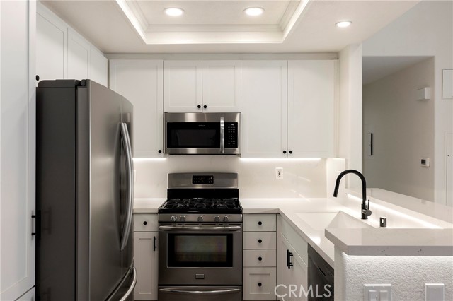 Detail Gallery Image 7 of 28 For 126 Sandpiper Lane, Aliso Viejo,  CA 92656 - 2 Beds | 2 Baths