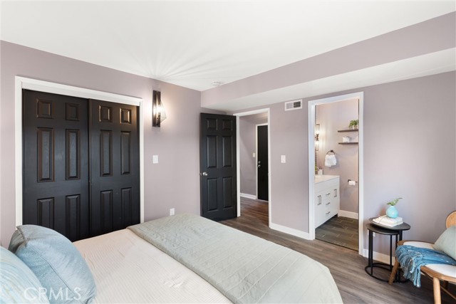 Detail Gallery Image 16 of 30 For 1712 Stanford Ave, Redondo Beach,  CA 90278 - 4 Beds | 2/1 Baths