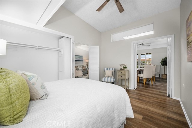 1621 Interlachen, Seal Beach CA: https://media.crmls.org/medias/6bd6733e-77f5-47f5-a11d-d00d940893ea.jpg