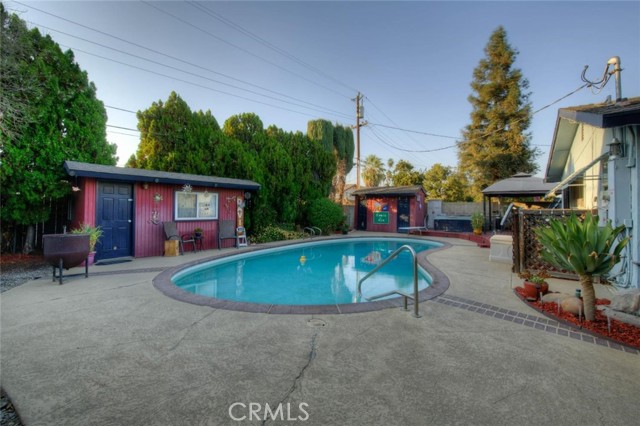918 S Sunnyside Avenue, Fresno CA: https://media.crmls.org/medias/6bd6ba03-8477-40a3-ac20-98ce8cb18566.jpg