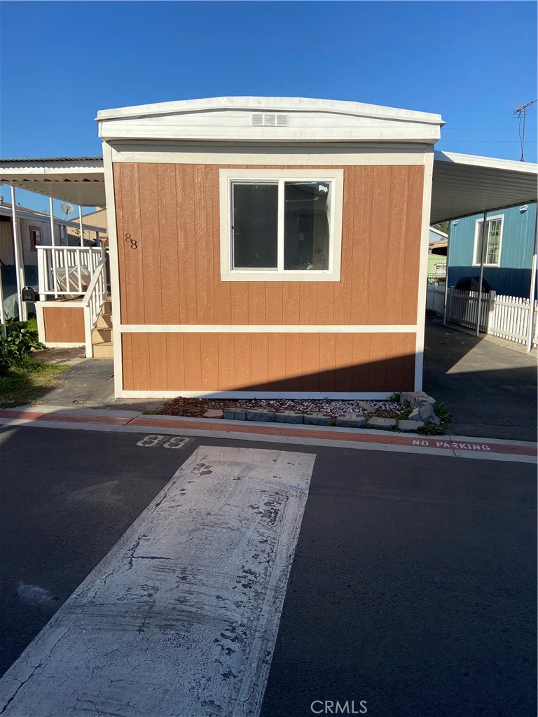 11101 E Imperial Highway E 88, Norwalk, CA 90650