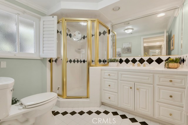 Detail Gallery Image 38 of 57 For 10132 Hadley, Northridge,  CA 91324 - 4 Beds | 3 Baths