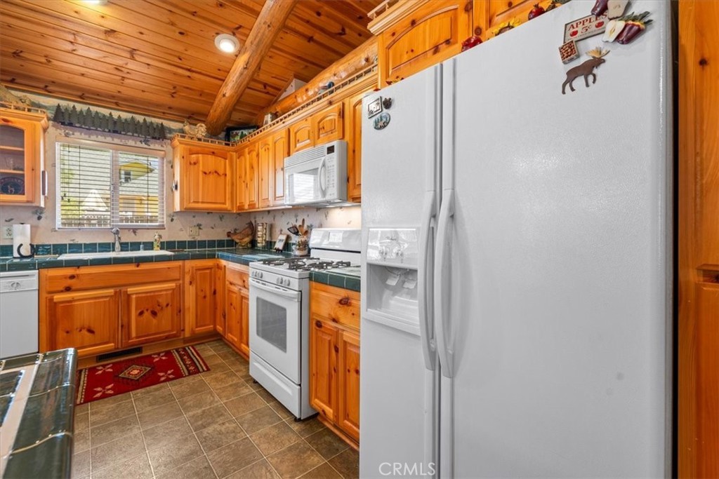 MLS #OC25144289 img 14