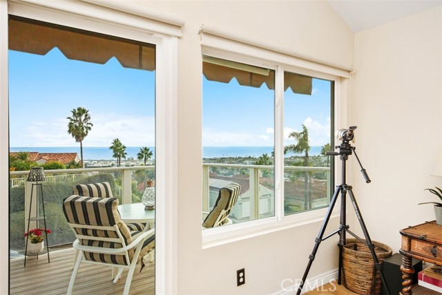 Detail Gallery Image 9 of 37 For 24926 Sea Crest Dr, Dana Point,  CA 92629 - 3 Beds | 2/1 Baths