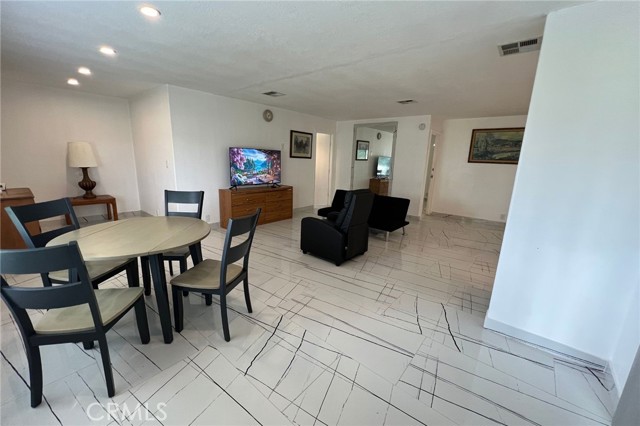 Detail Gallery Image 13 of 47 For 33761 Leon Rd, Winchester,  CA 92596 - 3 Beds | 3 Baths