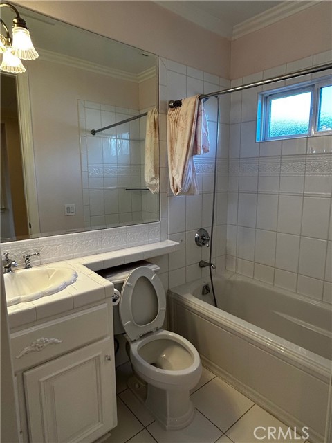 9551 Pentland Street, Temple City CA: https://media.crmls.org/medias/6bd8b3e5-da06-4854-80e0-6dc8646500b2.jpg