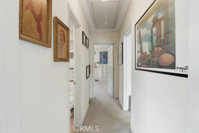 Detail Gallery Image 14 of 39 For 2103 Harriman, Redondo Beach,  CA 90278 - 4 Beds | 3 Baths