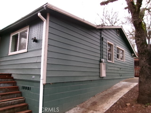 Detail Gallery Image 3 of 27 For 15790 42nd Ave, Clearlake,  CA 95422 - 2 Beds | 1 Baths