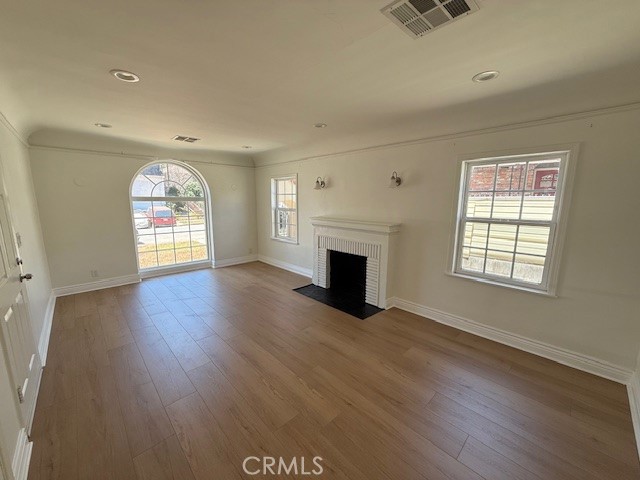 1854 Lansdowne Avenue, Los Angeles CA: https://media.crmls.org/medias/6bd9e8f6-4410-45f0-8c17-9f36e9c925c5.jpg