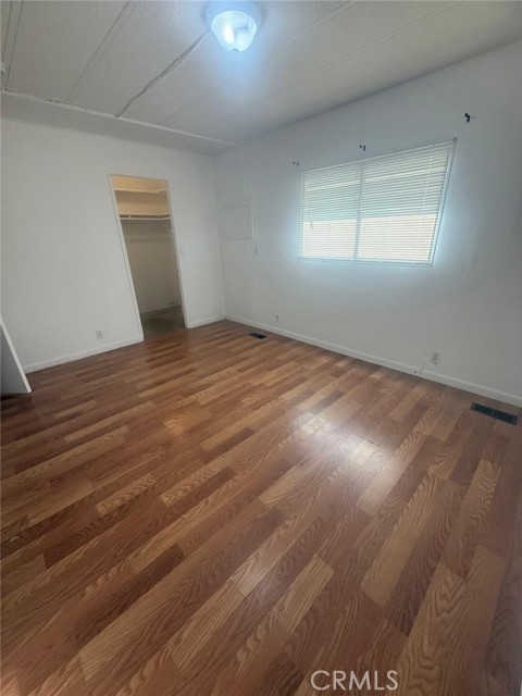 33013 Arbolado Lane, Lake Elsinore CA: https://media.crmls.org/medias/6bdaf497-f6ff-4bd7-a61b-861076d81dba.jpg