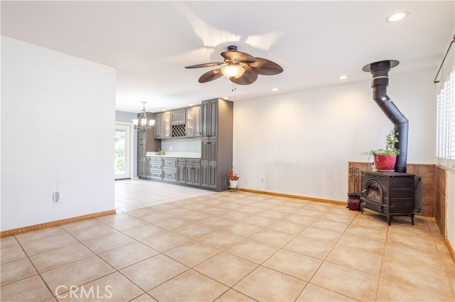 Image 7 of 40 For 28083 Langside Avenue