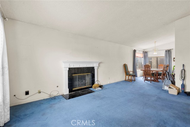 Detail Gallery Image 8 of 29 For 26815 Lugar De Oro Dr, Valencia,  CA 91354 - 3 Beds | 2 Baths