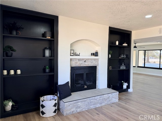 Detail Gallery Image 9 of 37 For 7605 Langdon Ave, Hesperia,  CA 92345 - 3 Beds | 2/1 Baths