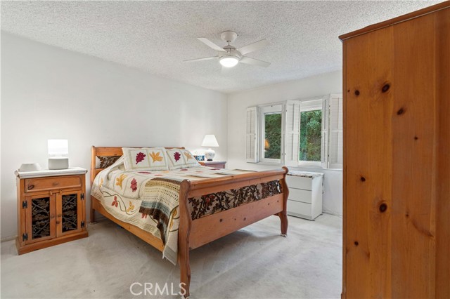 Detail Gallery Image 23 of 42 For 11944 Briarvale, Studio City,  CA 91604 - 5 Beds | 4 Baths