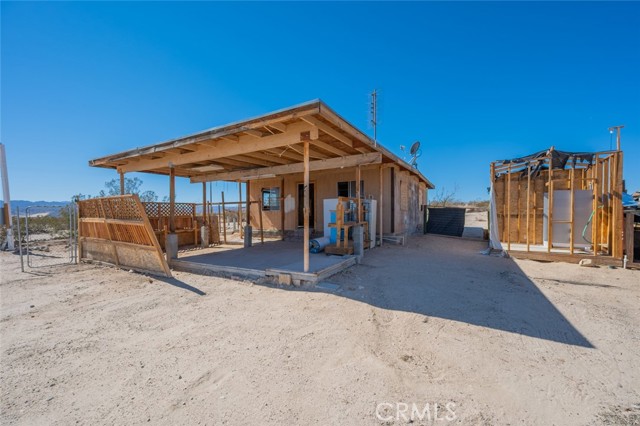 Detail Gallery Image 1 of 33 For 67722 Pole Line Rd, Twentynine Palms,  CA 92277 - 1 Beds | 1 Baths