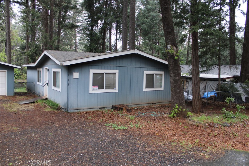 14705 Denise Drive