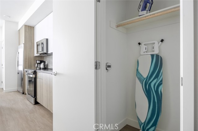 511 S Harbor, San Pedro CA: https://media.crmls.org/medias/6bddc3c8-3655-4ac1-8bb8-fd53d0288ac4.jpg