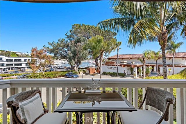 Detail Gallery Image 28 of 73 For 1030 Bayside #702,  Newport Beach,  CA 92660 - 2 Beds | 2 Baths