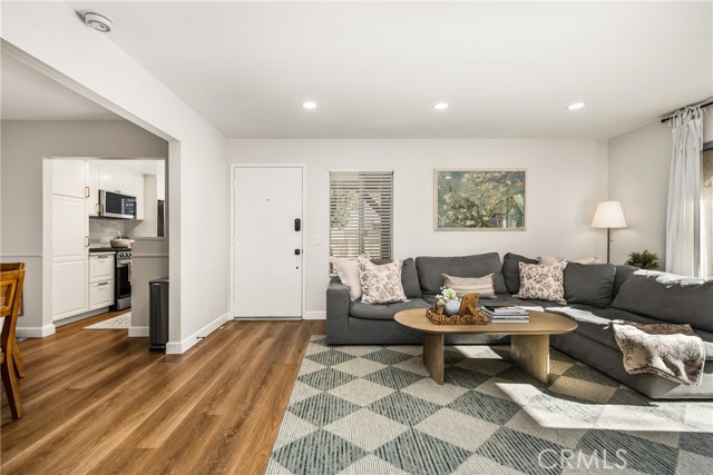 Detail Gallery Image 5 of 55 For 92 Echo Run, Irvine,  CA 92614 - 2 Beds | 2 Baths