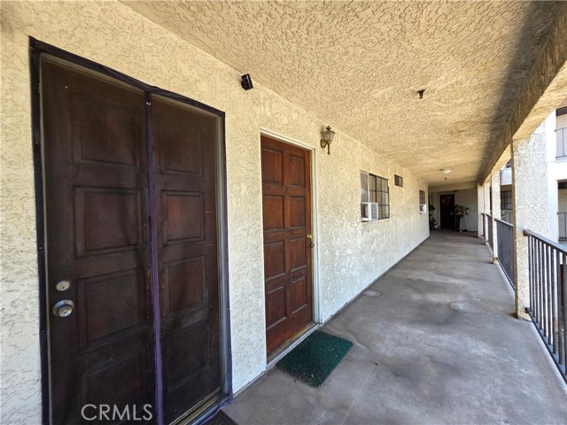 2121 El Paseo, Alhambra CA: https://media.crmls.org/medias/6be02cdd-6142-49e5-9170-7f0e4aece889.jpg
