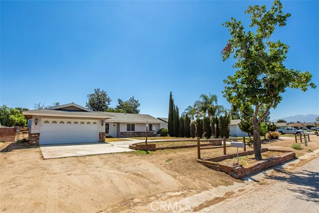 2717 Corydon Ave, Norco, CA 92860