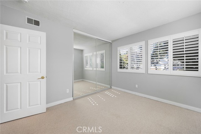 Detail Gallery Image 21 of 24 For 9813 Rhea, Northridge,  CA 91324 - 4 Beds | 2 Baths