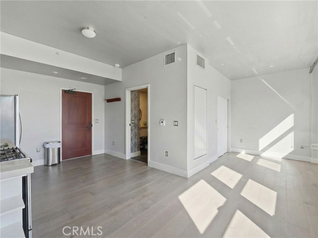 Detail Gallery Image 2 of 18 For 460 S Spring #804,  Los Angeles,  CA 90013 - 0 Beds | 1 Baths