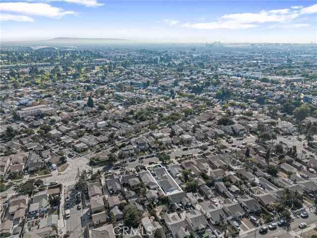 Detail Gallery Image 18 of 23 For 935 E Fairview Bld, Inglewood,  CA 90302 - 5 Beds | 4 Baths