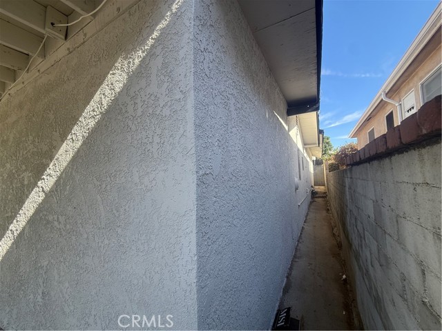 Detail Gallery Image 22 of 52 For 10358 Eldora Ave, Sunland,  CA 91040 - 2 Beds | 2 Baths