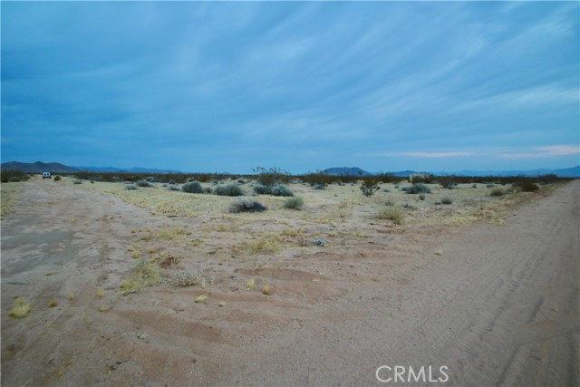 0 Venus Street, Joshua Tree CA: https://media.crmls.org/medias/6be1fbdf-408b-4dda-b42e-e36e70ef9431.jpg