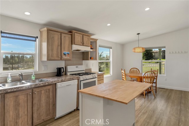 Detail Gallery Image 17 of 36 For 6530 Daphne, Paradise,  CA 95969 - 2 Beds | 2 Baths