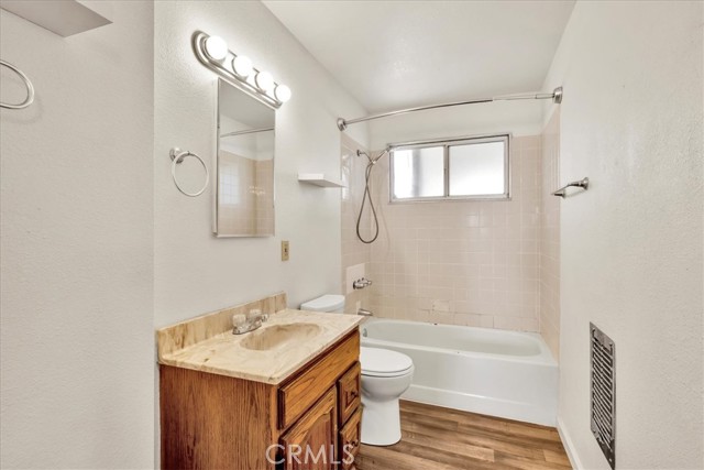 Detail Gallery Image 11 of 34 For 5930 Rose Ellen Ave, Twentynine Palms,  CA 92277 - 3 Beds | 2 Baths
