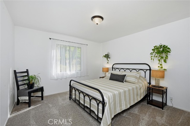 Detail Gallery Image 21 of 33 For 19004 Deer Hill, Hidden Valley Lake,  CA 95467 - 3 Beds | 2 Baths